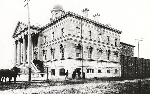 image of the Welland courthouse then