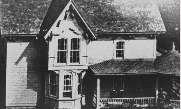image of the Morwood house then
